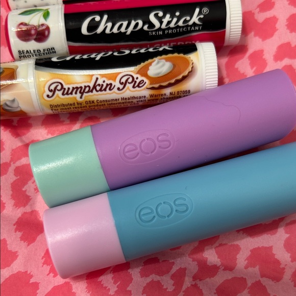 Burt's Bees & EOS Lip Balm Collection - Assorted Colors - Picture 4 of 6